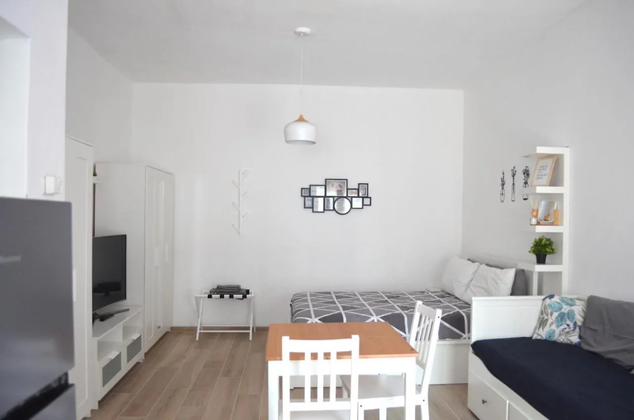 Bed&Coffee Milano Apartment  Milan