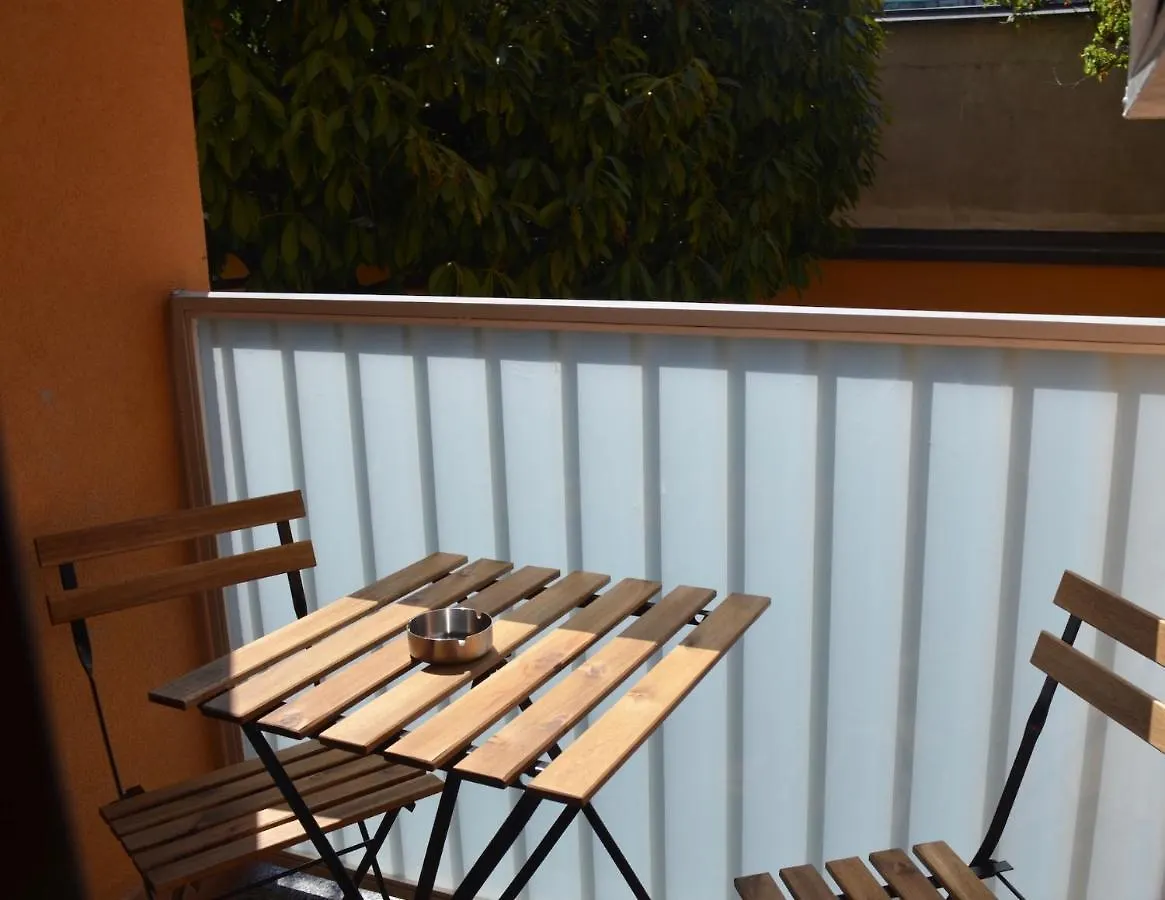 Bed&Coffee Milano Apartment