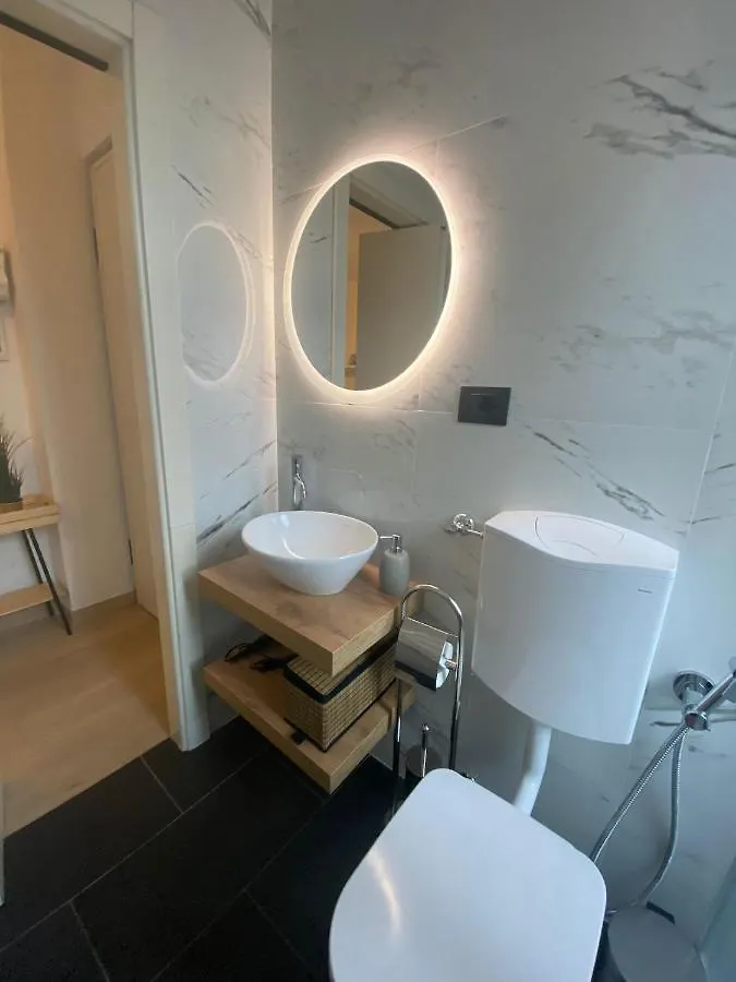 Bed&Coffee Milano Apartment