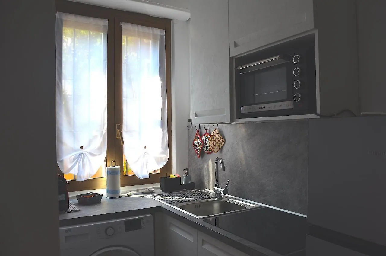 Bed&Coffee Milano Apartment Italy
