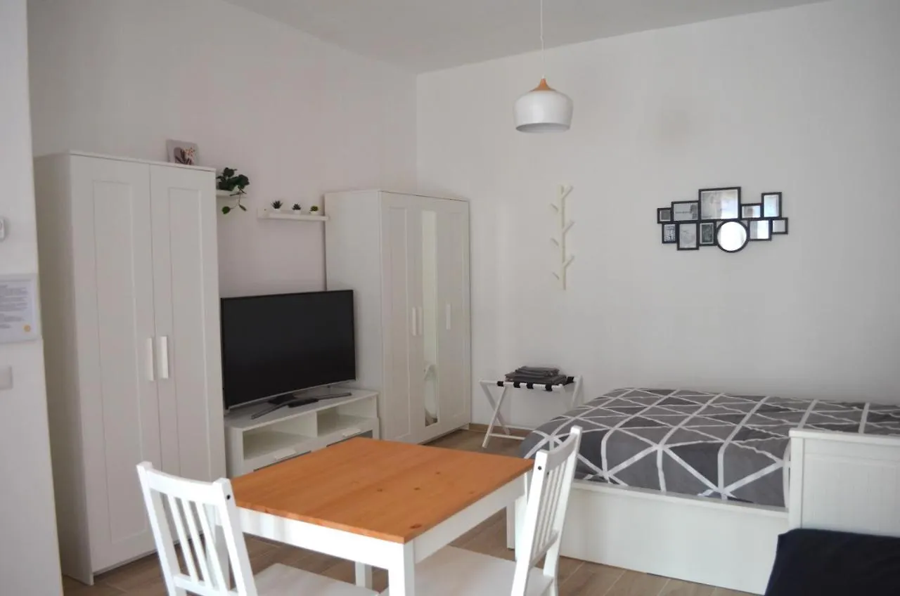 Bed&Coffee Milano Apartment Italy